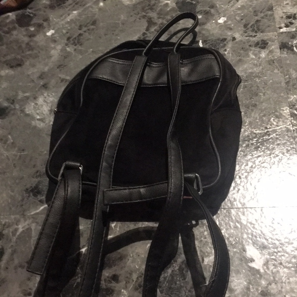 Purse - Picture 2 of 2